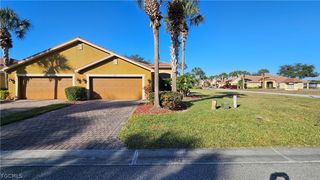 9224 Aegean CIR, Lehigh Acres, FL 33936