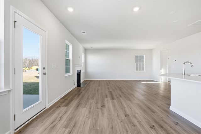 126 Farmwell Drive, Woodruff, SC 29388