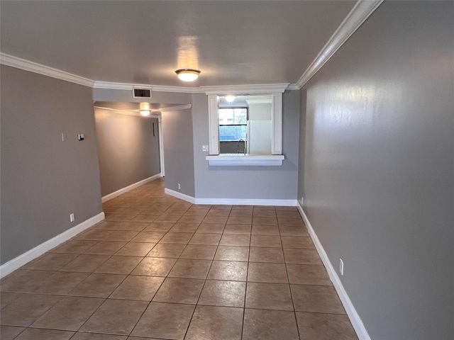 118 Lake Emerald Drive 103, Oakland Park, FL 33309