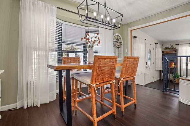 131 CENTER CREST BOULEVARD, Davenport, FL 33837