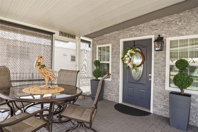 131 CENTER CREST BOULEVARD, Davenport, FL 33837
