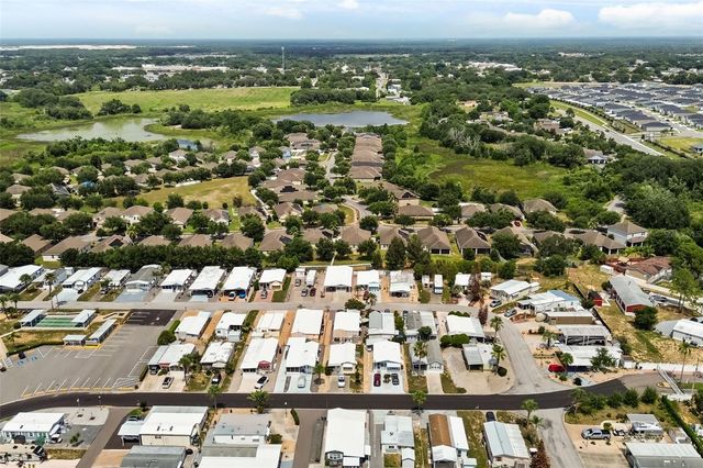131 CENTER CREST BOULEVARD, Davenport, FL 33837