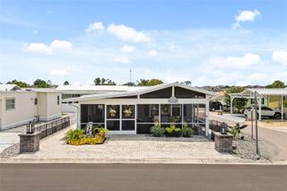 131 CENTER CREST BOULEVARD, Davenport, FL 33837