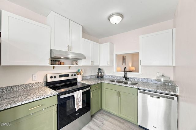 5003 Avenida Del Sol Drive, Raleigh, NC 27616
