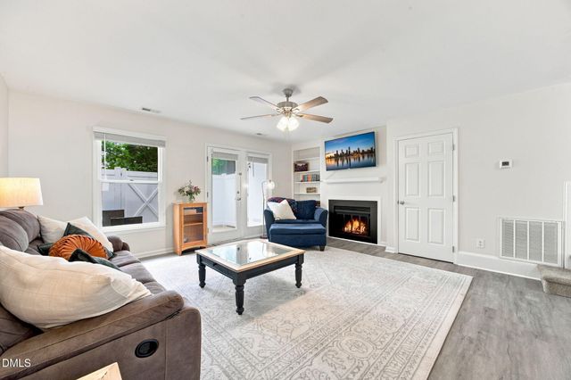 5003 Avenida Del Sol Drive, Raleigh, NC 27616