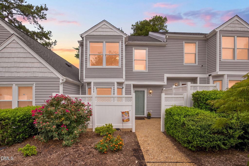 5003 Avenida Del Sol Drive, Raleigh, NC 27616