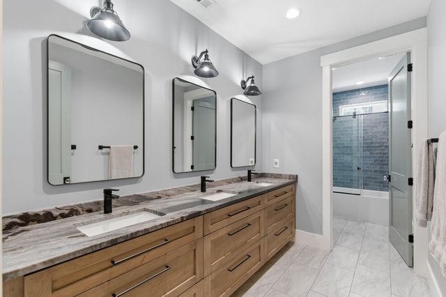 4085 Seabiscuit Lane, Awendaw, SC 29429