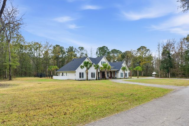 4085 Seabiscuit Lane, Awendaw, SC 29429