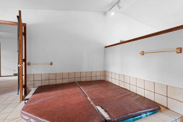 1313 SORRENTO DRIVE, Green Bay, WI 54304