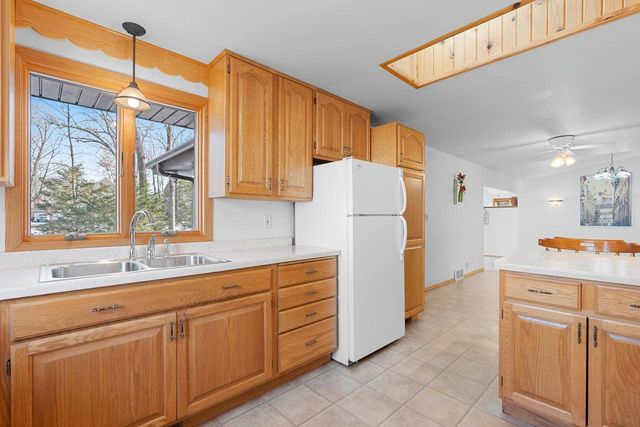 1313 SORRENTO DRIVE, Green Bay, WI 54304