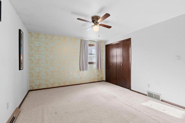 1313 SORRENTO DRIVE, Green Bay, WI 54304