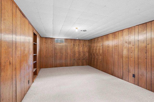 1313 SORRENTO DRIVE, Green Bay, WI 54304