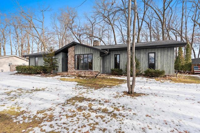 1313 SORRENTO DRIVE, Green Bay, WI 54304