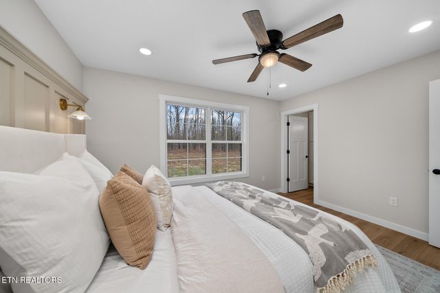 6226 Osage Rd, Crossville, TN 38572