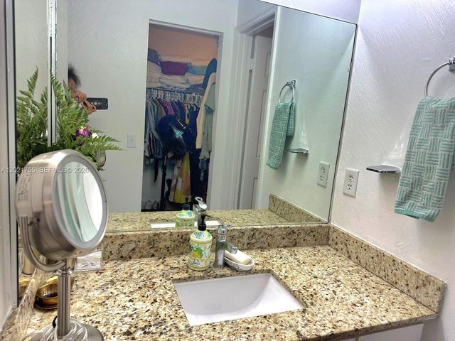 421 NE 210th Cir Ter 203-26, Miami, FL 33179