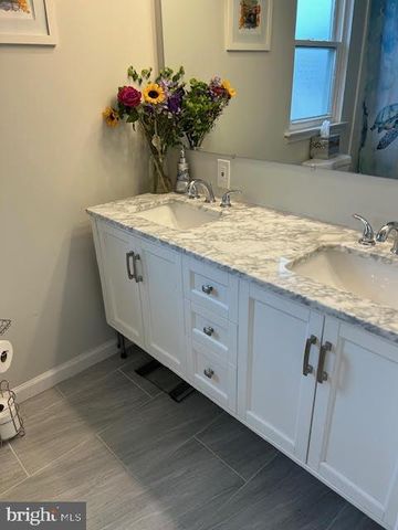 118 GREENWICH DR, Westampton, NJ 08060