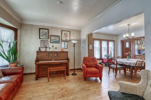 1251 S 30th STREET, Milwaukee, WI 53215