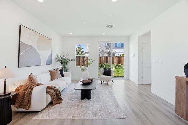 24704 Manzanita Street, Hayward, CA 94545