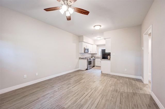 72 Burress Street 1, Houston, TX 77022