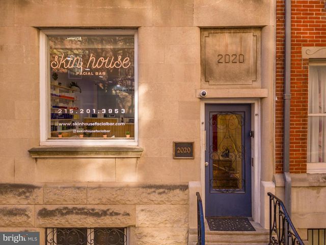 2020 LOCUST ST, Philadelphia, PA 19103