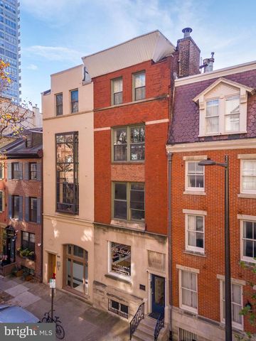 2020 LOCUST ST, Philadelphia, PA 19103