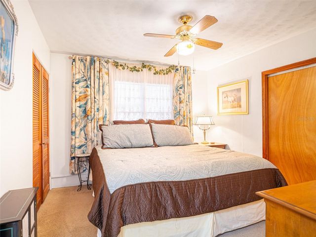 200 S MAIN AVENUE, Minneola, FL 34715