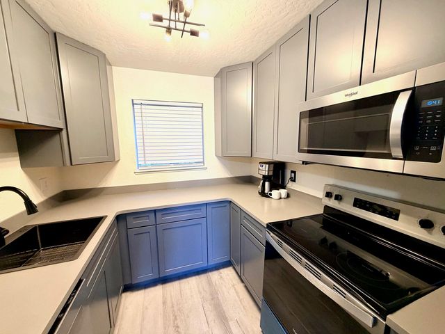 3146 Lakeside Dr Apt 207, Grand Junction, CO 81506