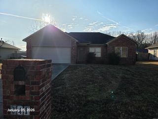 241 Plum Drive, Austin, AR 72007