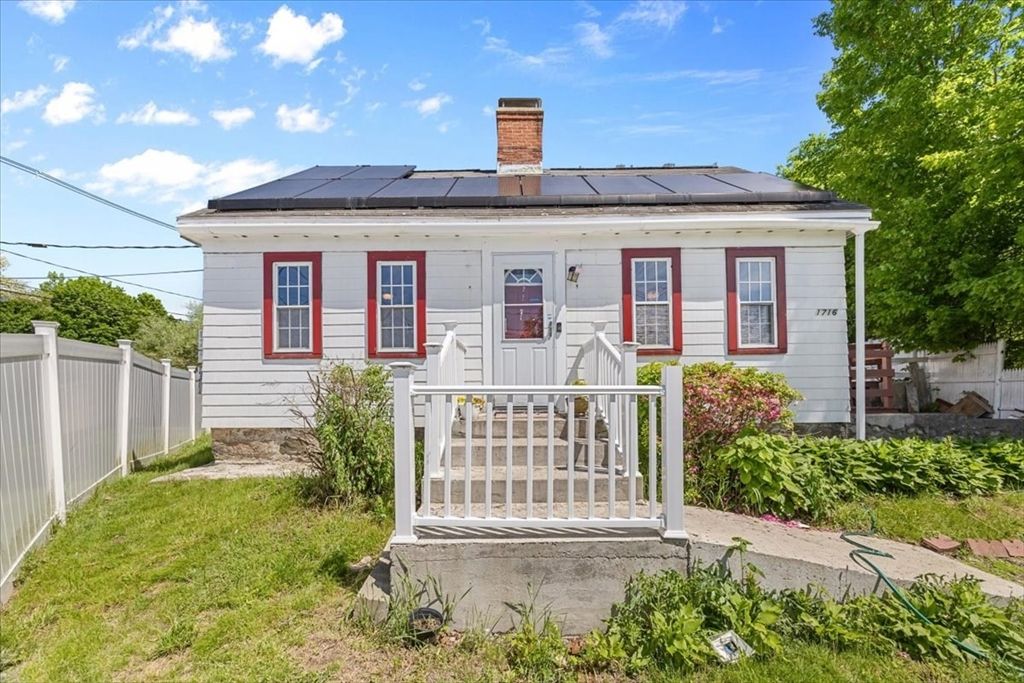 1716 Central Street, Stoughton, MA 02072