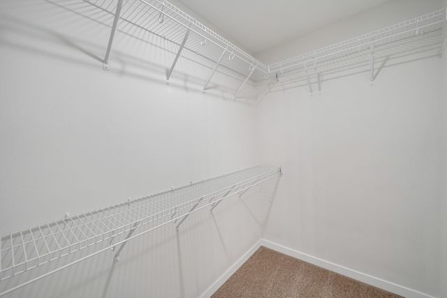 140 NW Rolling Circle, Waukee, IA 50263