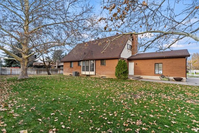 4501 S 1720 W, Roy, UT 84067