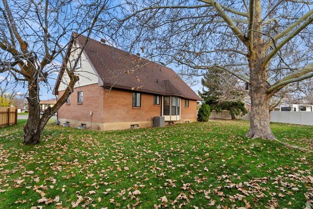 4501 S 1720 W, Roy, UT 84067