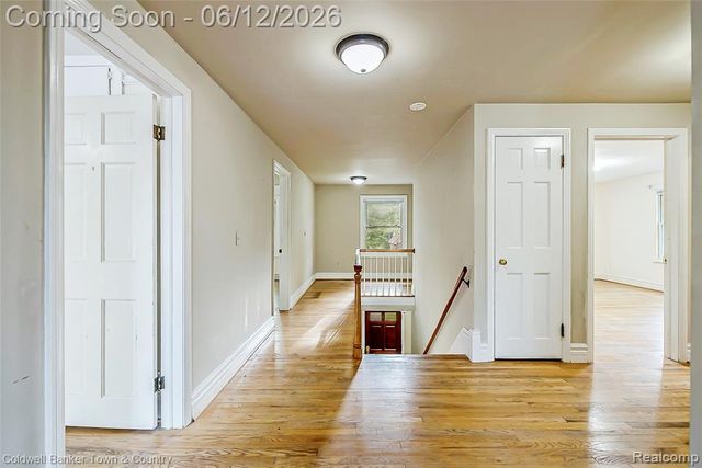 221 S Tompkins Street, Howell, MI 48843