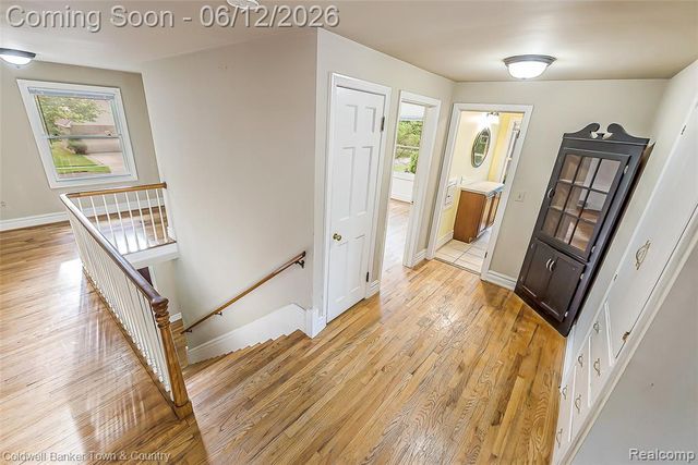 221 S Tompkins Street, Howell, MI 48843