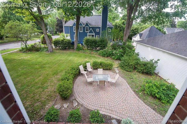 221 S Tompkins Street, Howell, MI 48843
