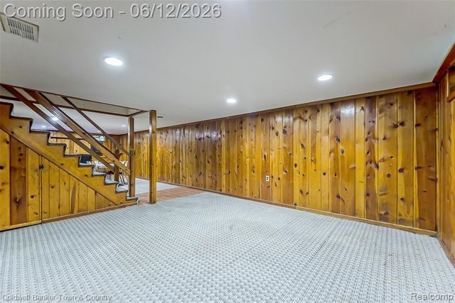 221 S Tompkins Street, Howell, MI 48843