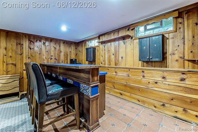 221 S Tompkins Street, Howell, MI 48843