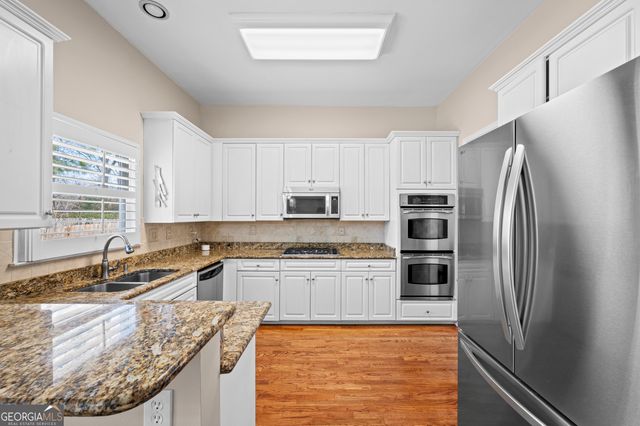 2239 Snug Harbor NE, Marietta, GA 30066