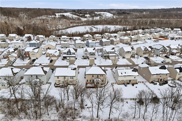 5039 Mary Louise Court, Morrow, OH 45152