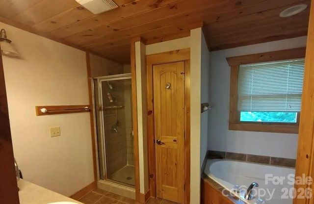 453 Grandview Peaks Drive, Nebo, NC 28761