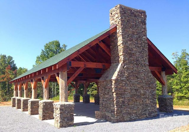 453 Grandview Peaks Drive, Nebo, NC 28761