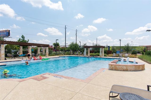 4687A Dozier Road A, Carrollton, TX 75010