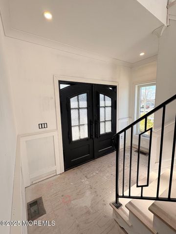 316 Silver Lagoon Drive, Toms River, NJ 08753