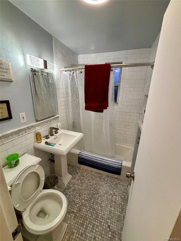 40 DAVENPORT 2K, New Rochelle, NY 10801