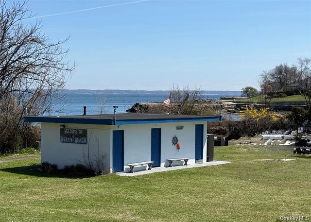 40 DAVENPORT 2K, New Rochelle, NY 10801