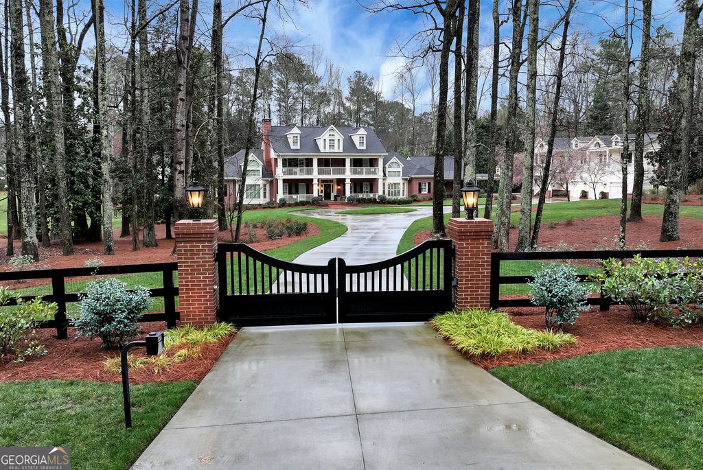 345 Bardolier, Johns Creek, GA 30022