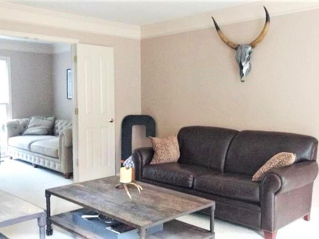 47498 Fox Run Drive, Canton, MI 48187