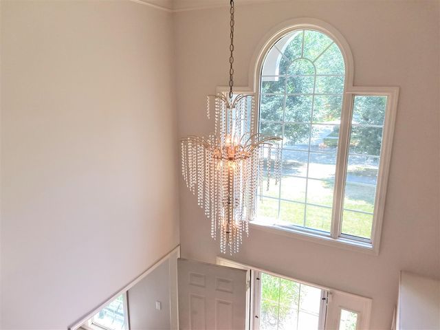 47498 Fox Run Drive, Canton, MI 48187