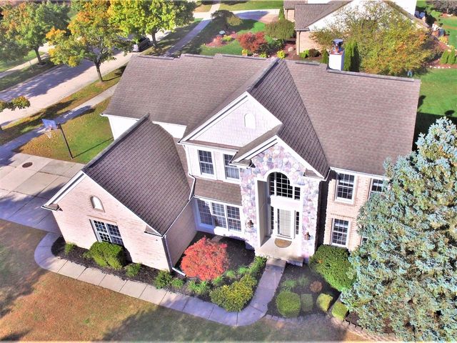 47498 Fox Run Drive, Canton, MI 48187