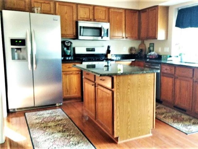 47498 Fox Run Drive, Canton, MI 48187